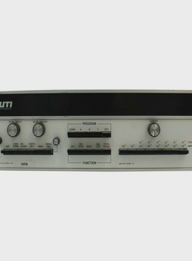 UTIINSTRUMENTPRECESIONGASANALYZER100C-02CONTROLUNIT0