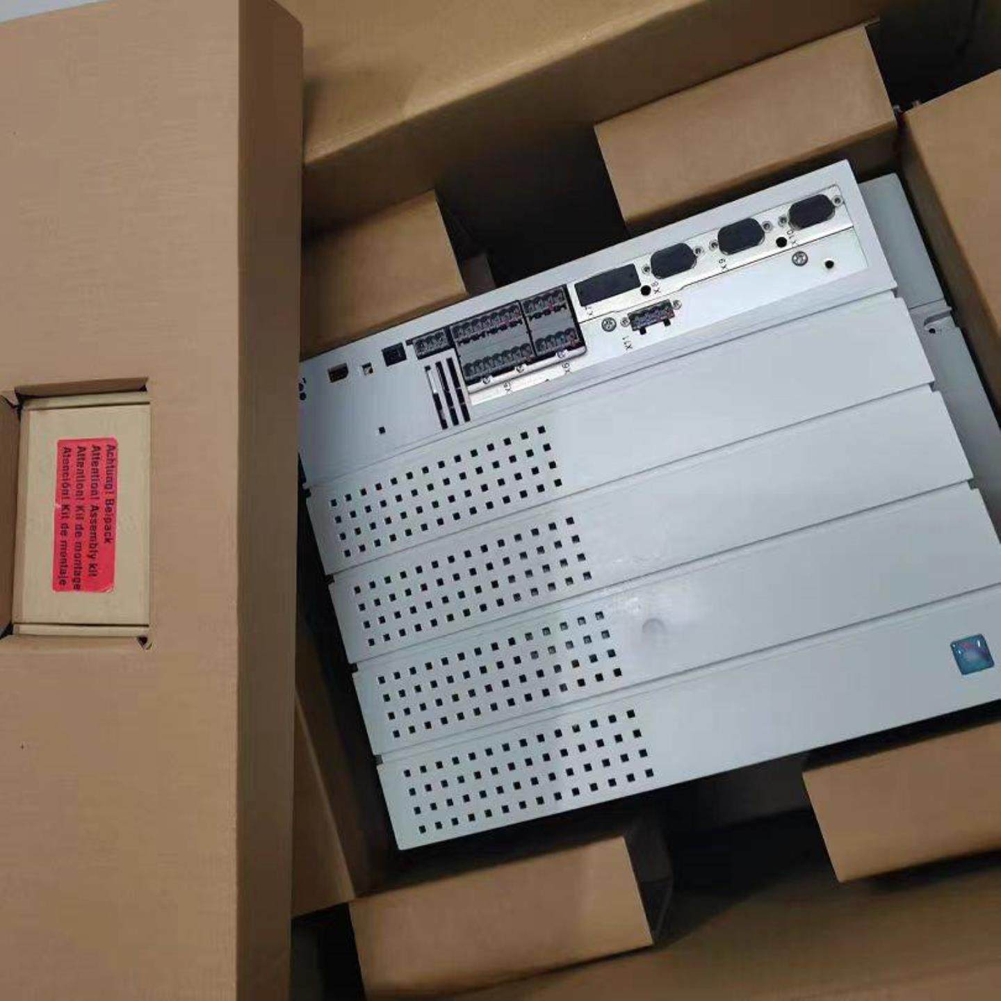 配件EVS9323-CKV003 EVS9324-CKV003 德国伦茨变频器现货议价议价