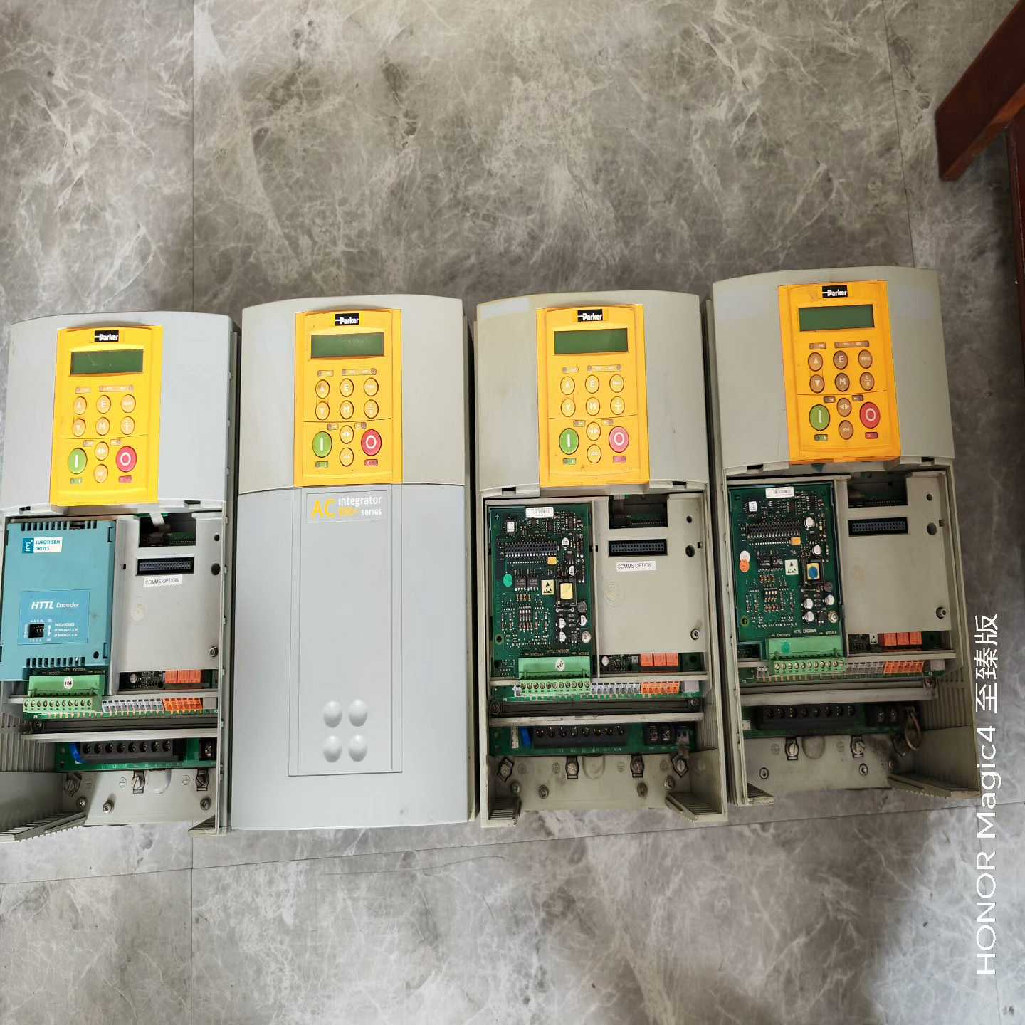 议价690PC/0150/400/0011/UK/0/0/0派克