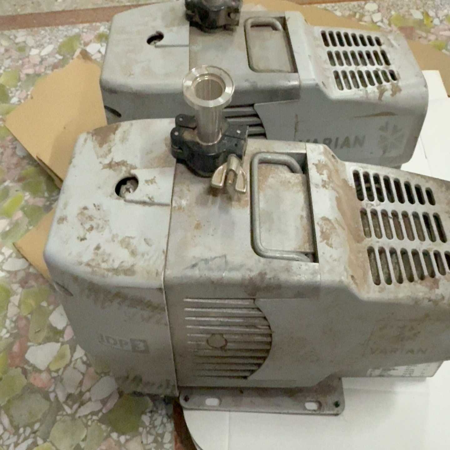 询价varian瓦里安真空泵IDP3
