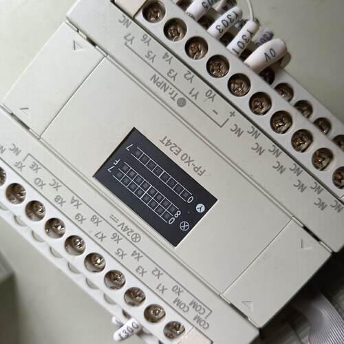 议价Plc Expansion Module Afpxhc60t Afpx0e24t适用