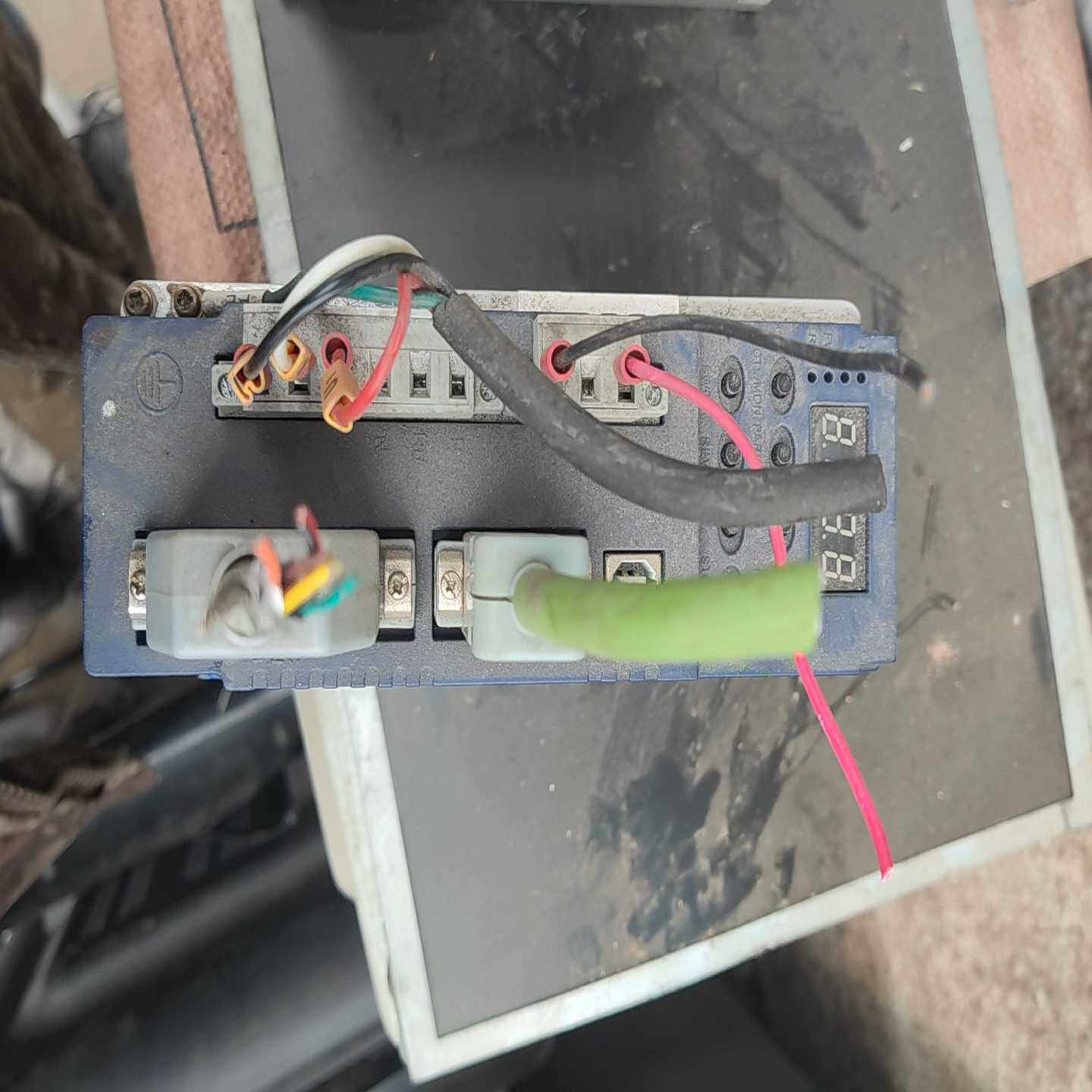 询价威科达伺服驱动器，型号VEC-VB-R75M21B-M-C，