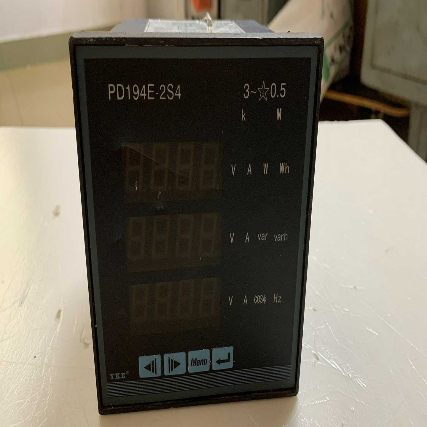 YkE电能质量监测仪 PD194E-2S4 三相四线 实物图~询价