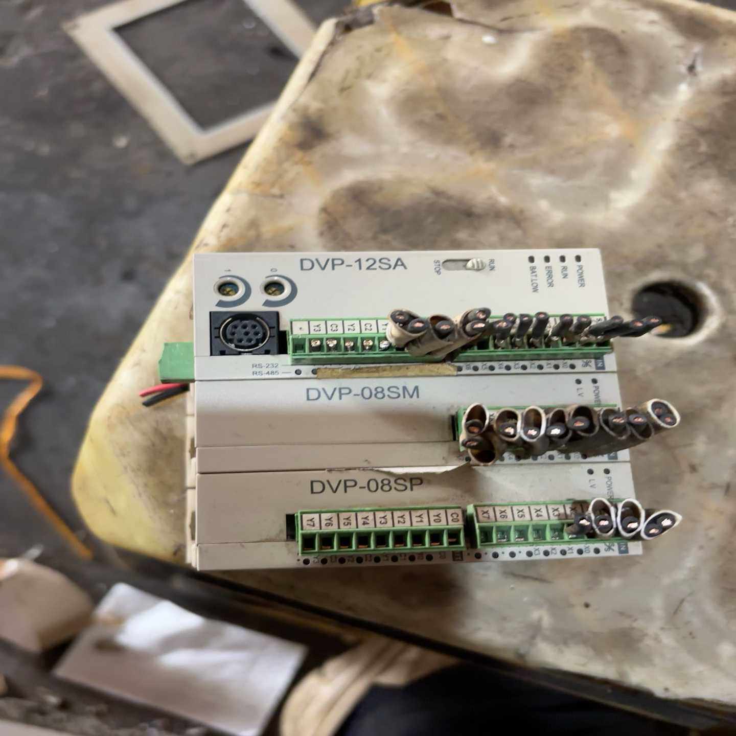 议价台达plc台达模块DVP12SA11R台达DVP08SP1