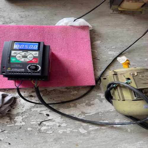 海浦蒙特变频器HD09-4T1P5G，1.5KW，380V三--议价商品