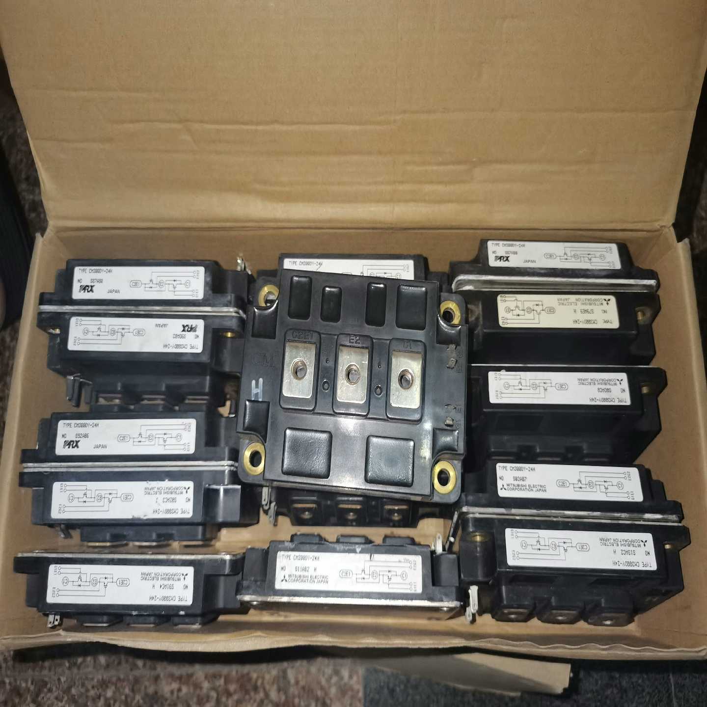 询价CM300DY-24H,CM300DY-24J,CM200D议价
