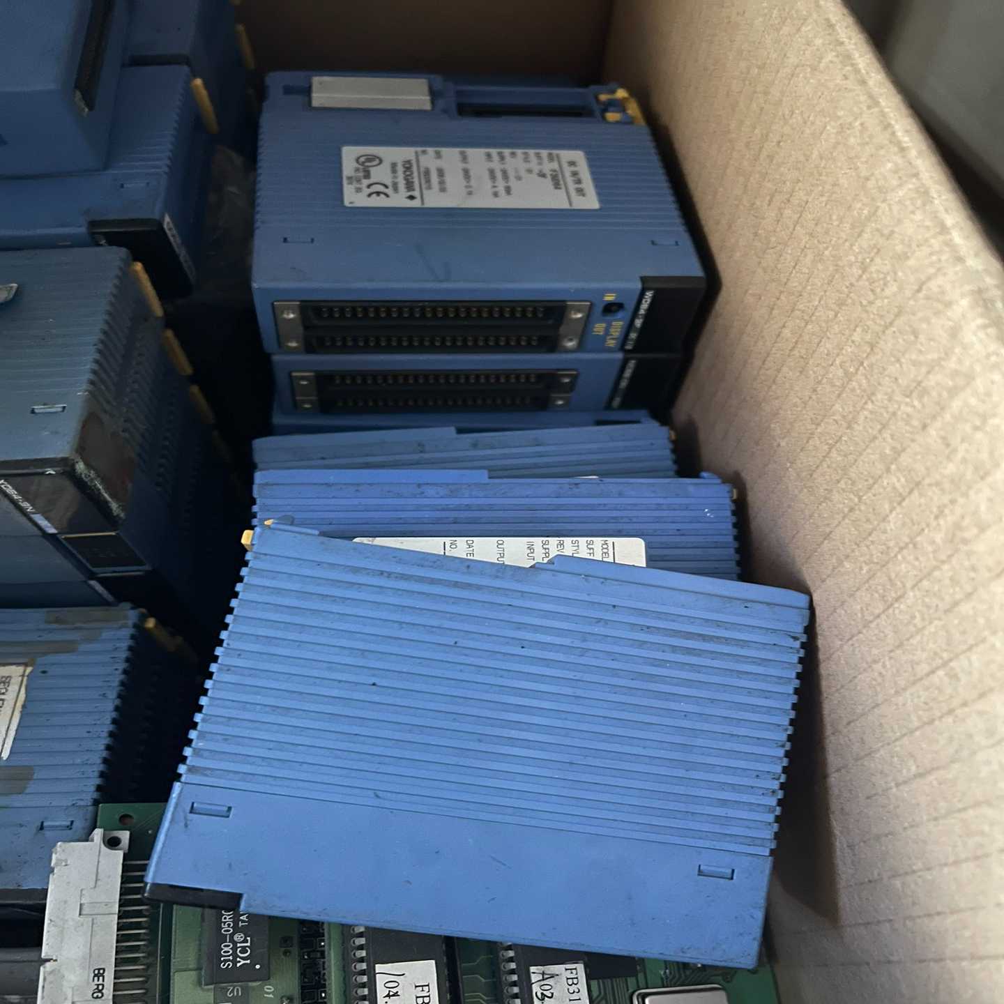 横河模块F3MP30-0NF3PU36-0SF3SP67议价