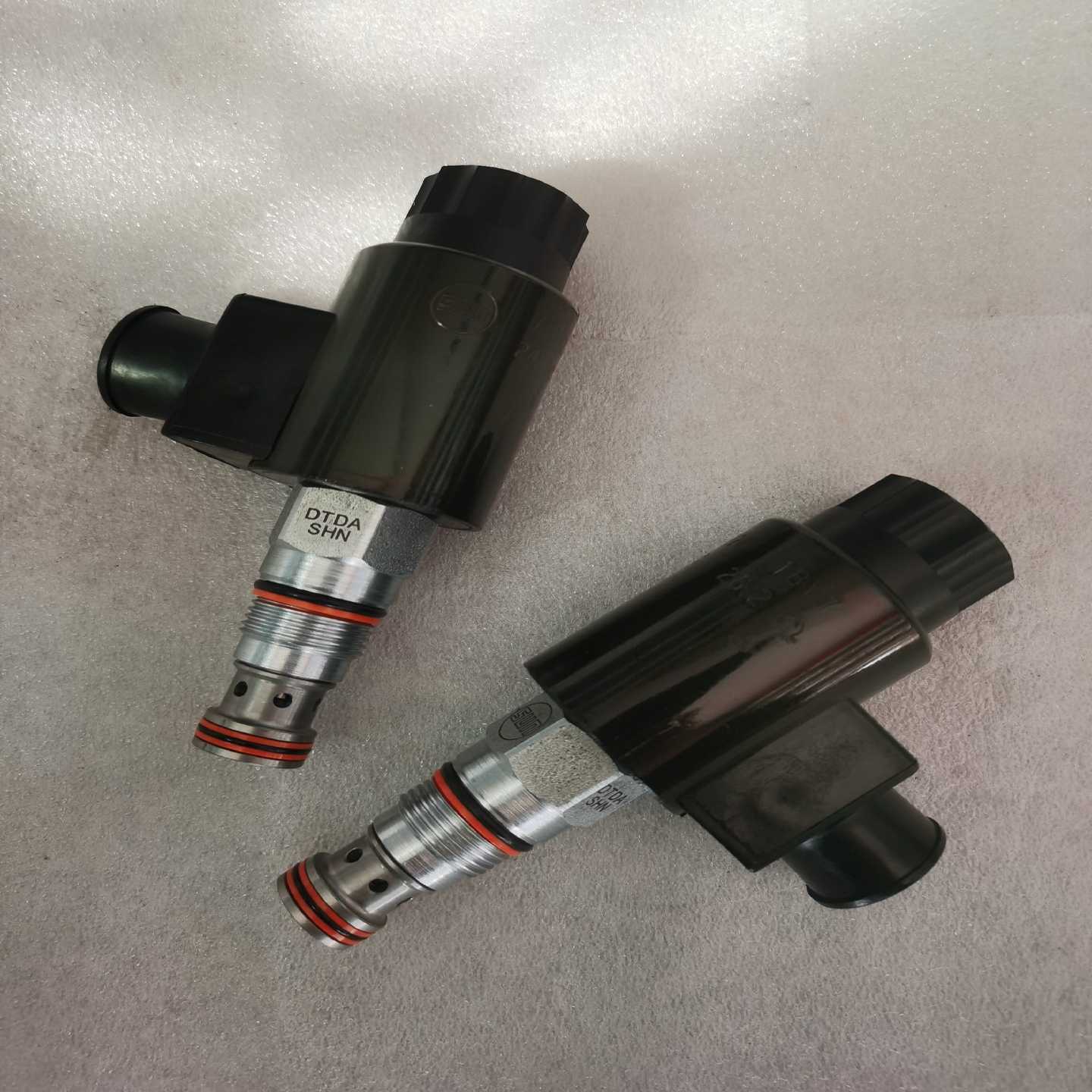 SUN插装阀DTDA-SHN，全新正品现货