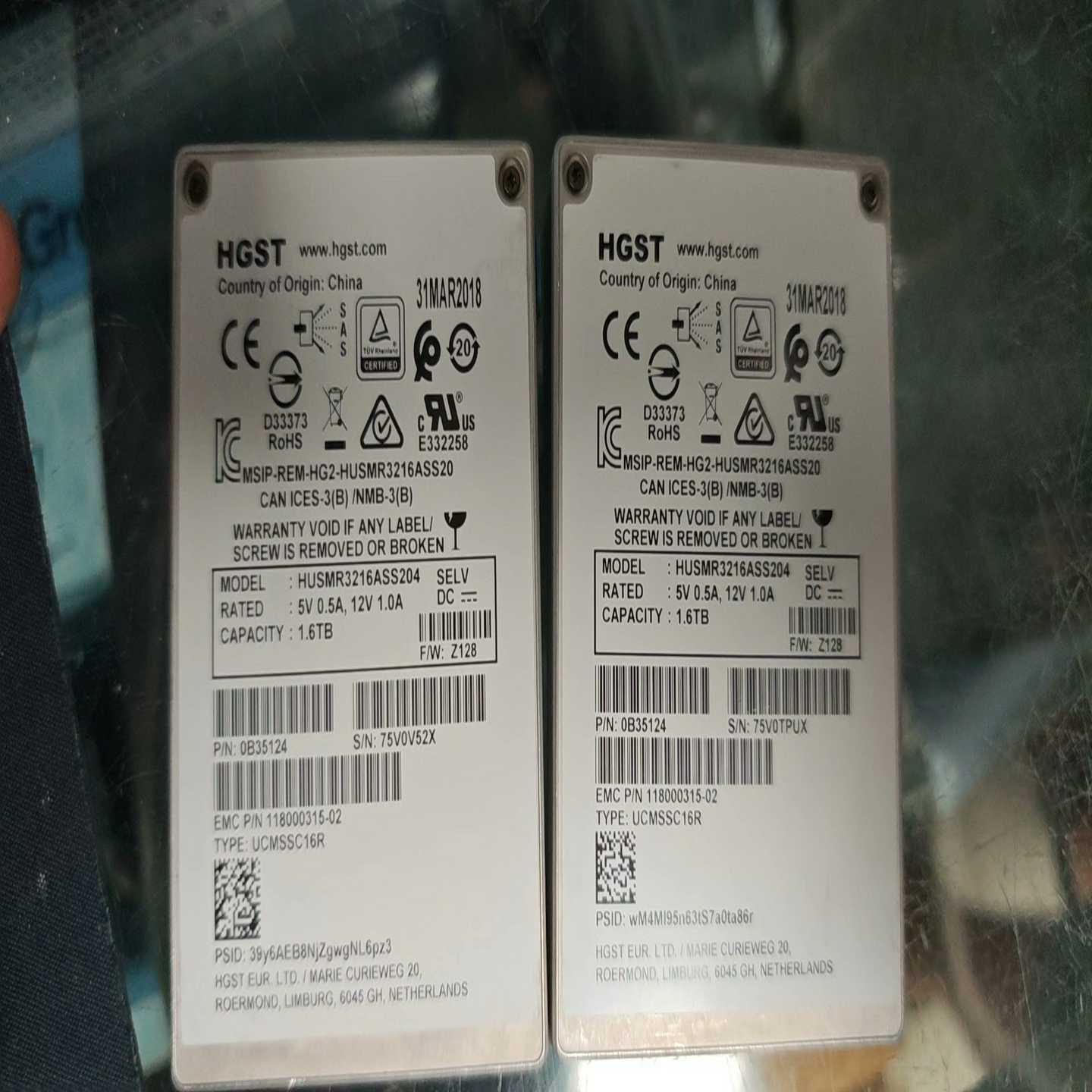 HGST日立1.6TBSAS固态硬盘，型号HUSMR321--议价商品