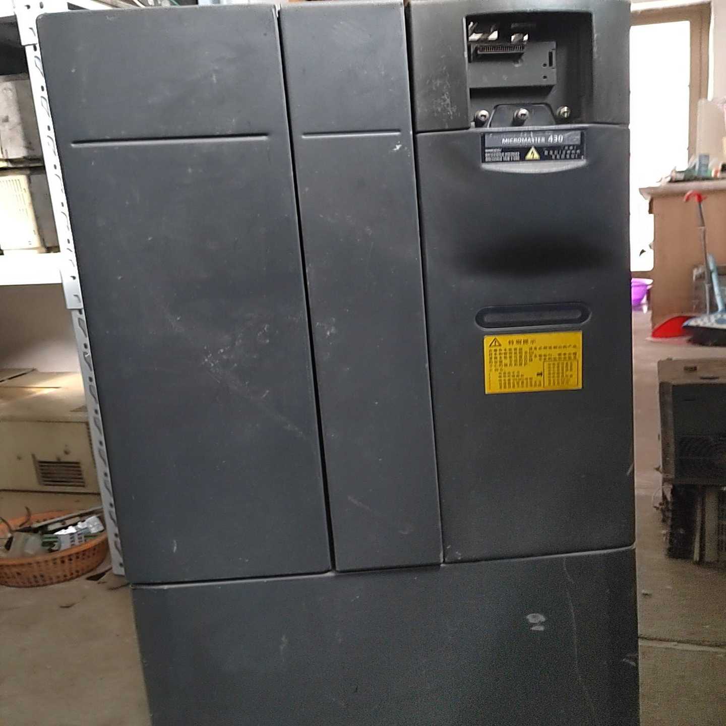 变频器M4306SE6430-2UD35-5FB0询价