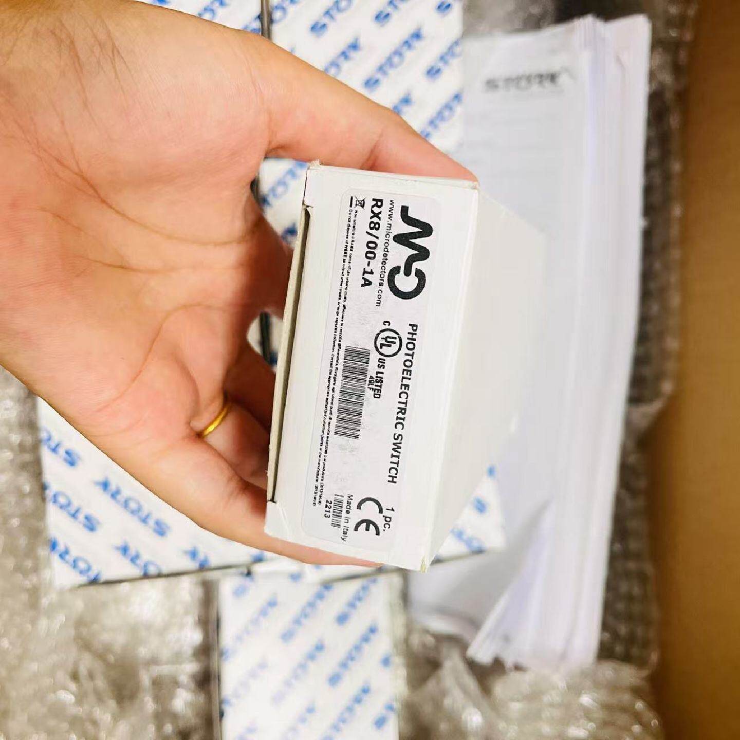 议价MD BX80S/10-0H光电感测器Micro?Detectors RX8/00-1A光电感