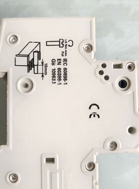 5SJ62MCBC6空气开关图上一个实物拍摄所