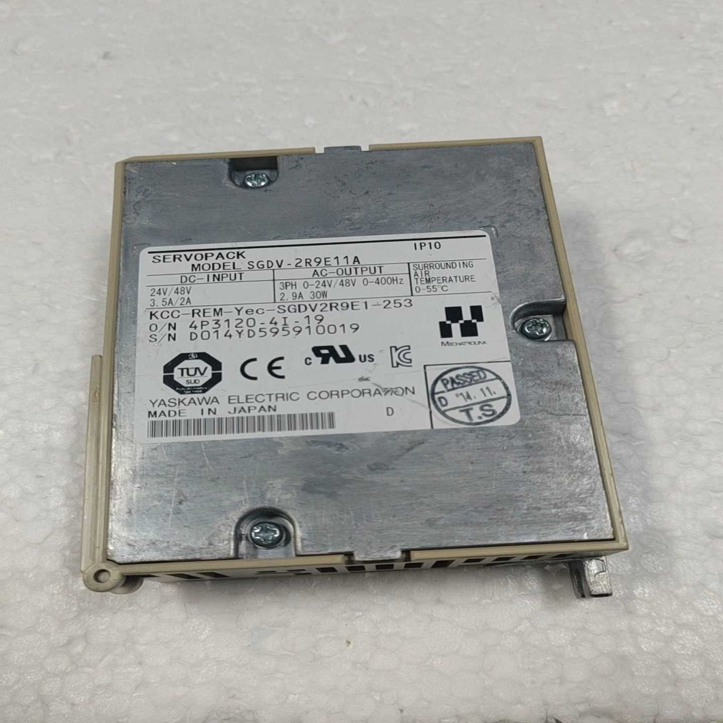 YASKAWA/安川伺服驱动器SGDV-2R9E11A实适用