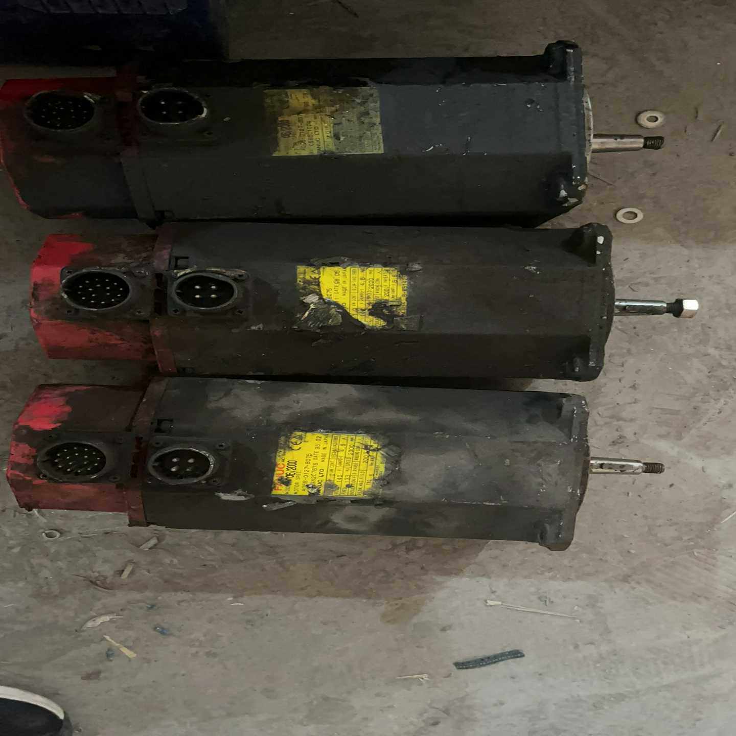 咨询-fanuc伺服电机a06b-0127-b075，还有一个