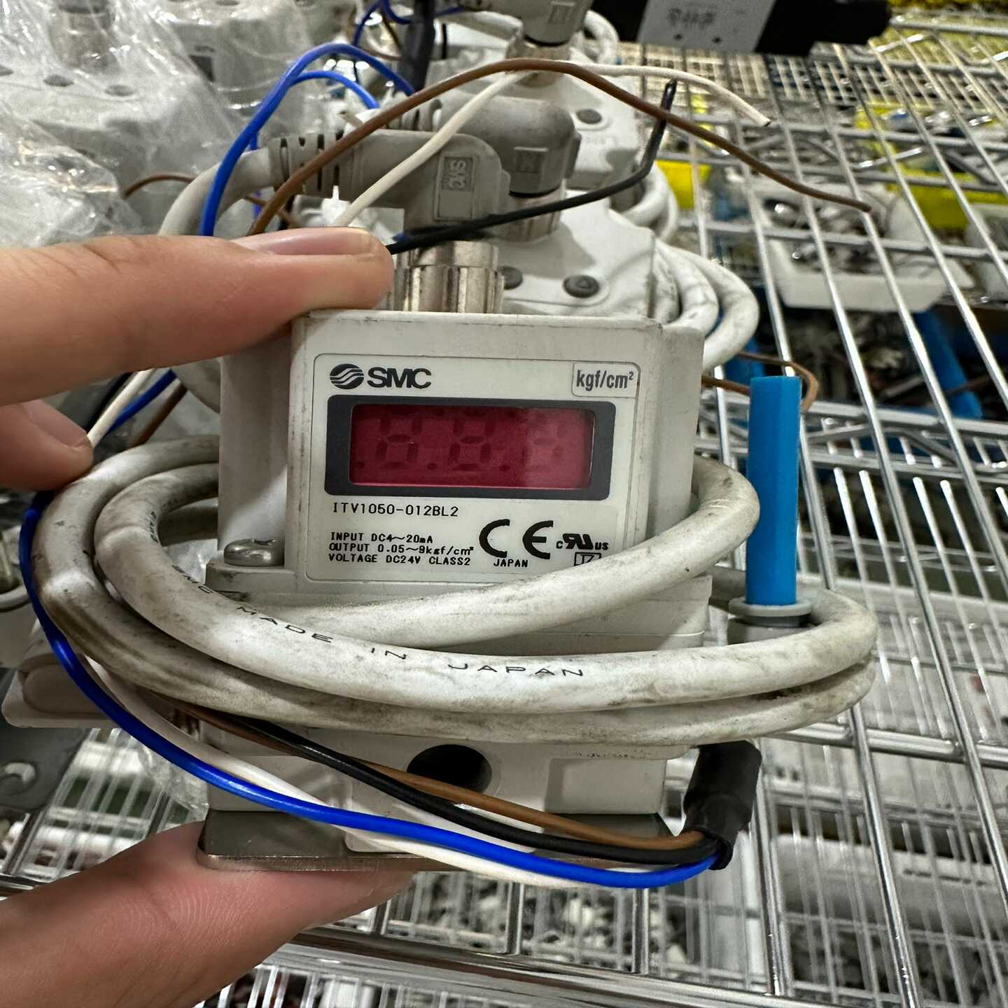 日本SMC比例阀ITV1050-012BL2--议价商品