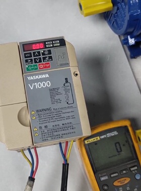 安川变频器1.5KWCIMRVB4A0005BBA实物议价