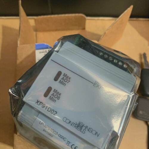 JONHSON CONTROLS LPXP91D02000C  fx extension module 6 AI 2 A