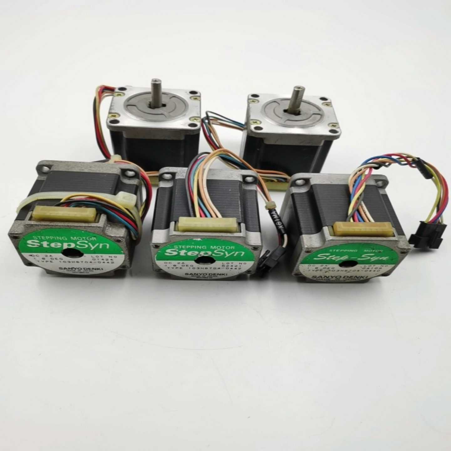 103H6704-0442103H6704-0440日本三--议价商品