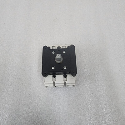 V3 3POLE SWITCH BODY FOR SWITCH DISCONNECTOR 63A