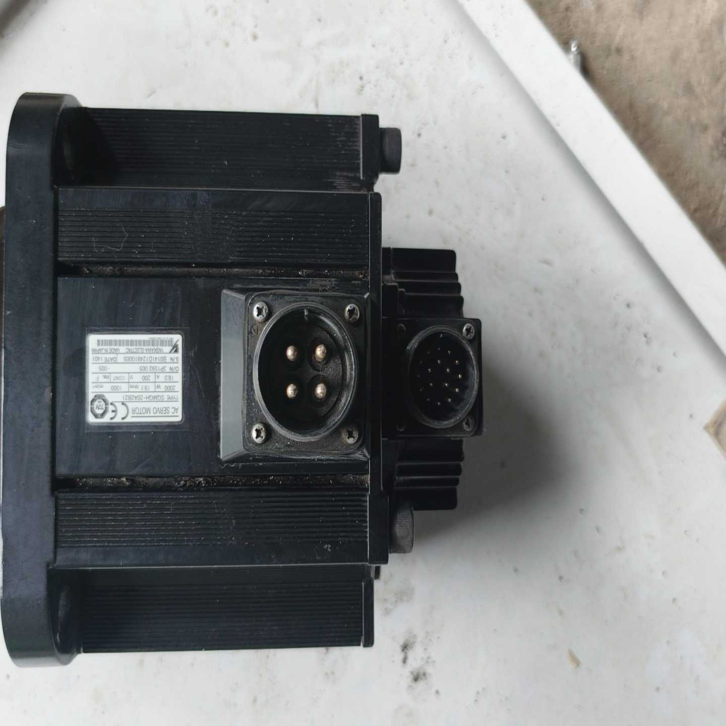 安川伺服马达SGMGH-20A2B212KW询价