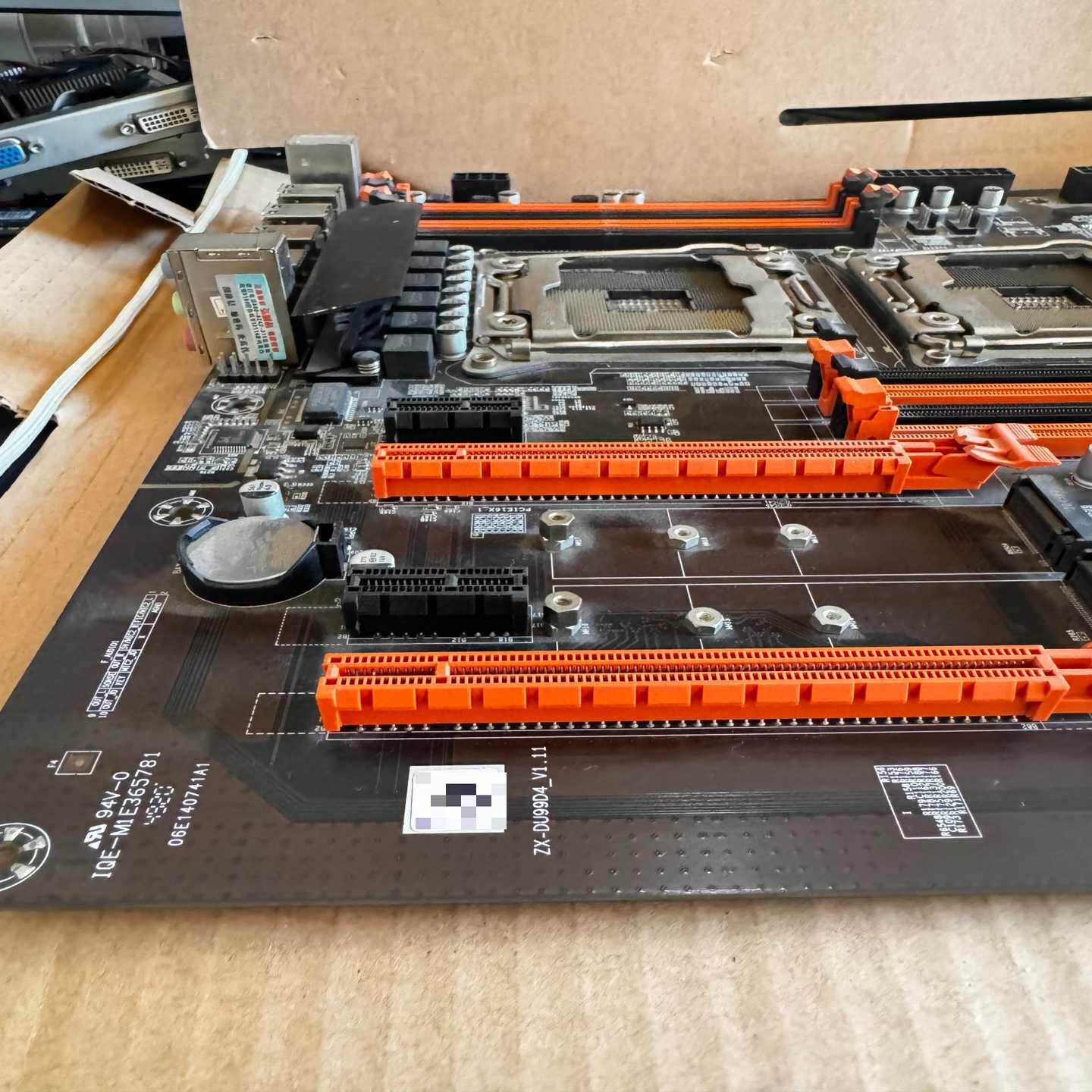 （议价）双路x99主板，支持e5v3/v4处理器，2011针服务器处