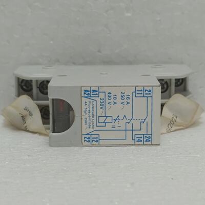 ESMI NR8275 Schneider 230VAC 2VK Intermediate Relay 3585239