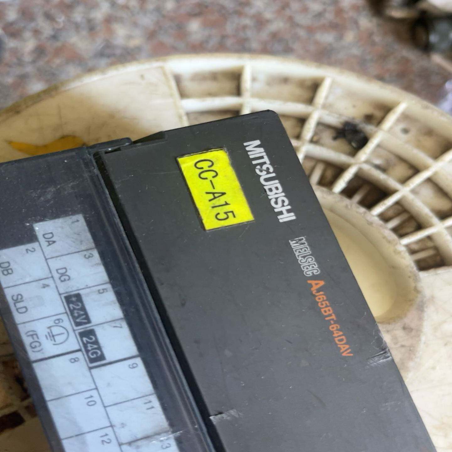 三菱线排AJ65BT-64DAV实图拍配件价出~议价