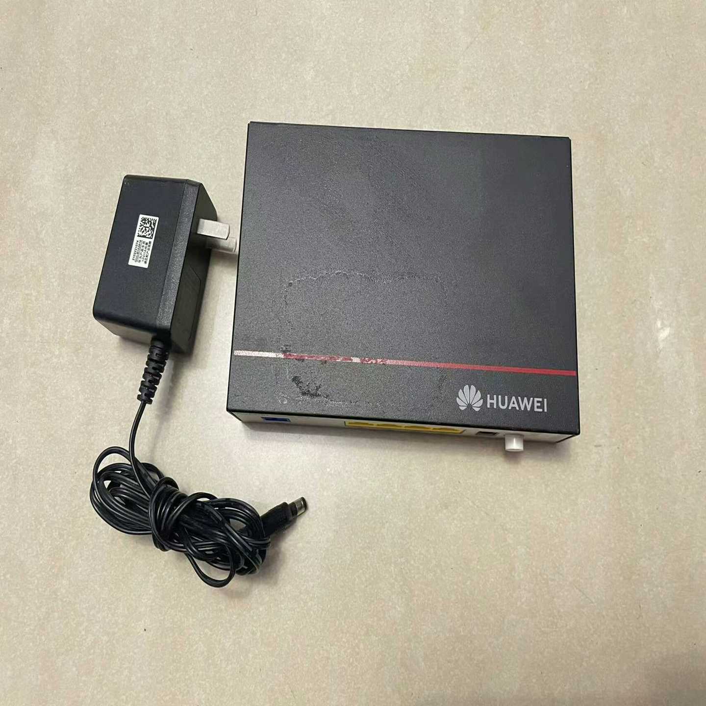 议价N华为B610-4E吉比特/以太网无源光纤接入用户端设备(现货/