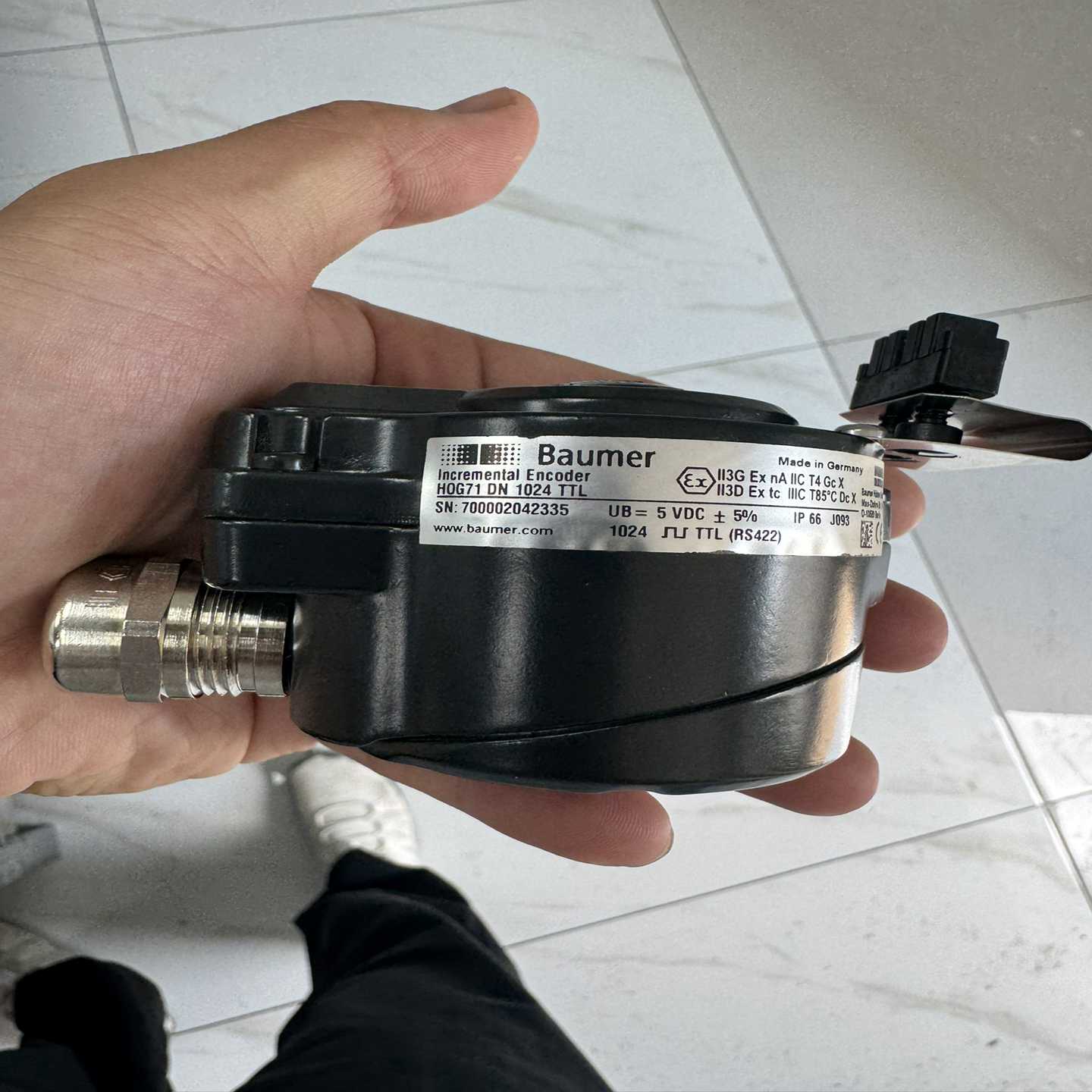 Baumer堡盟增量编码器，型号HOG71DN1024-议价