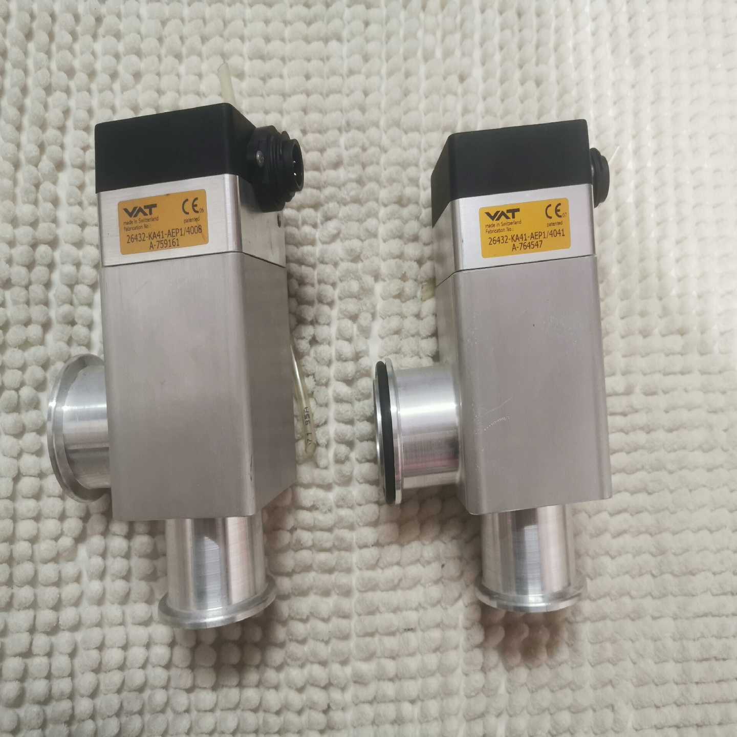 VAT，26432一KA41一AEP1／4008，第一个是2询价