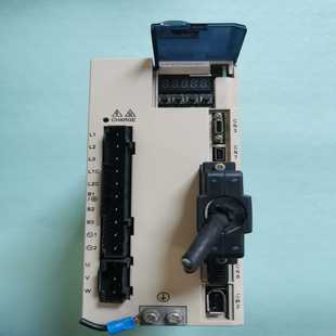 询价SGDV 安川5系1k 7R6A01A002000伺服驱动器