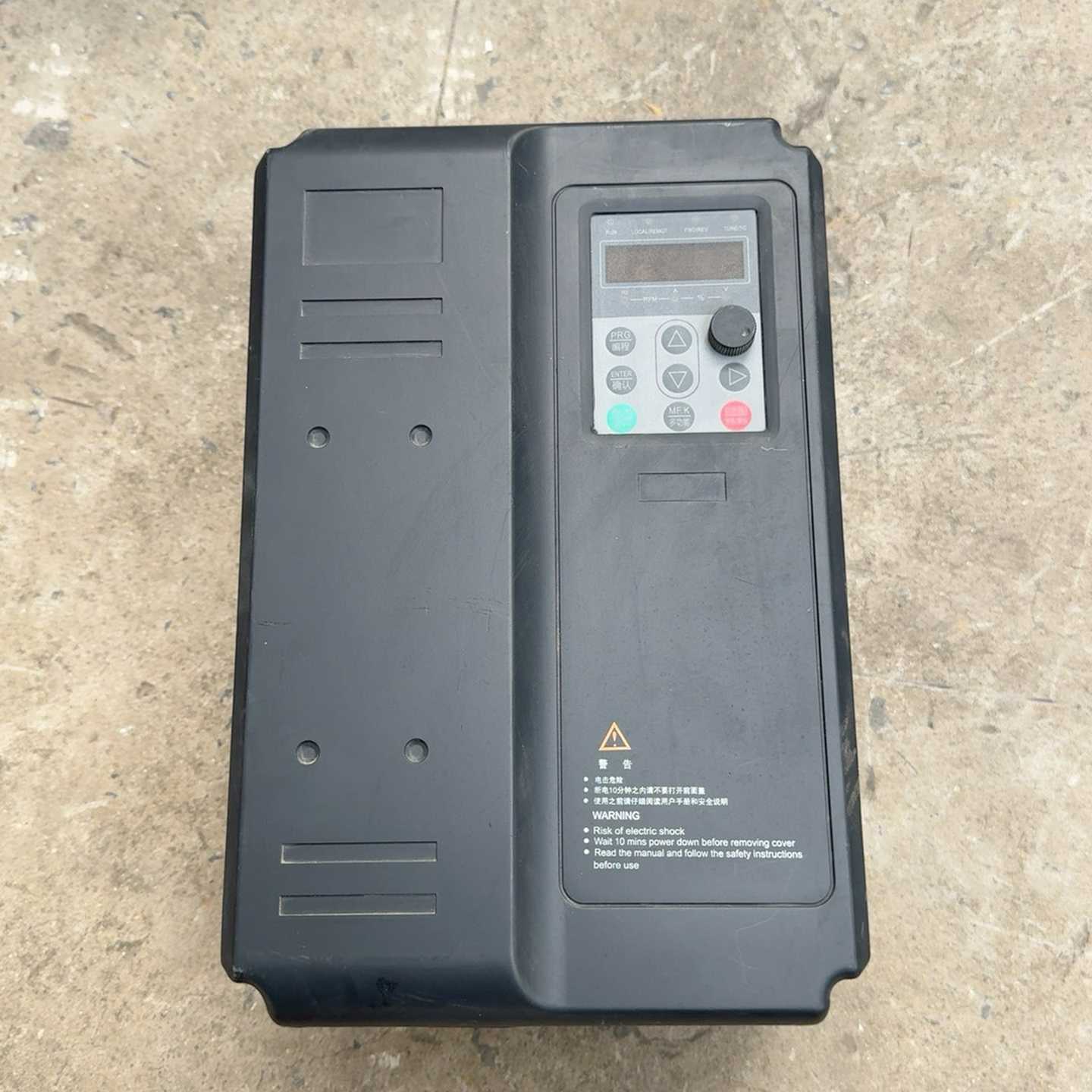 咨询-瑞驰变频器RC-9-T15GB。380V