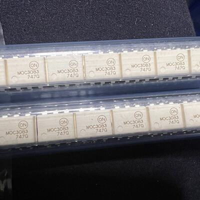 MOC3083SM-ND数量95个，打包价500元包邮，C8--议价商品