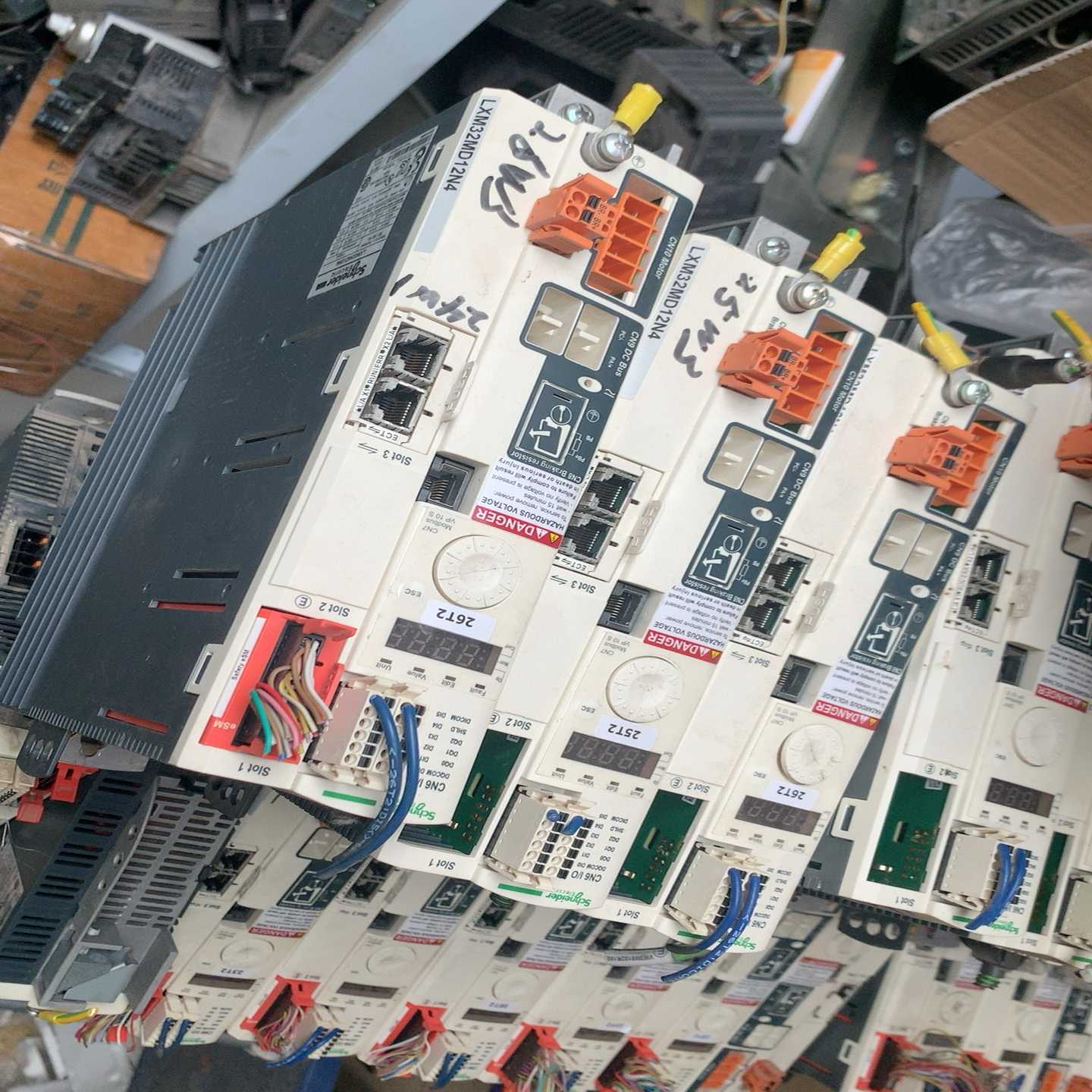 驱动LXM32MD12N4 质量保证~询价