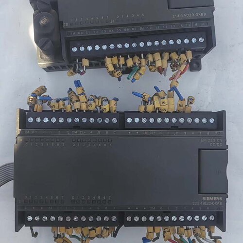 拆机西门子PLC2141AD230XB82231B，议价商品