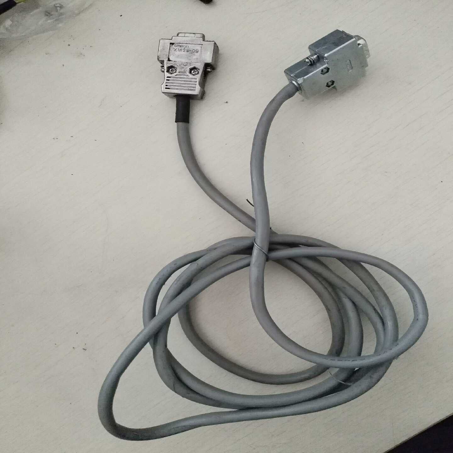 议价XM2S-09，OMRON欧姆龙9孔镀金接头配日本原装连接线