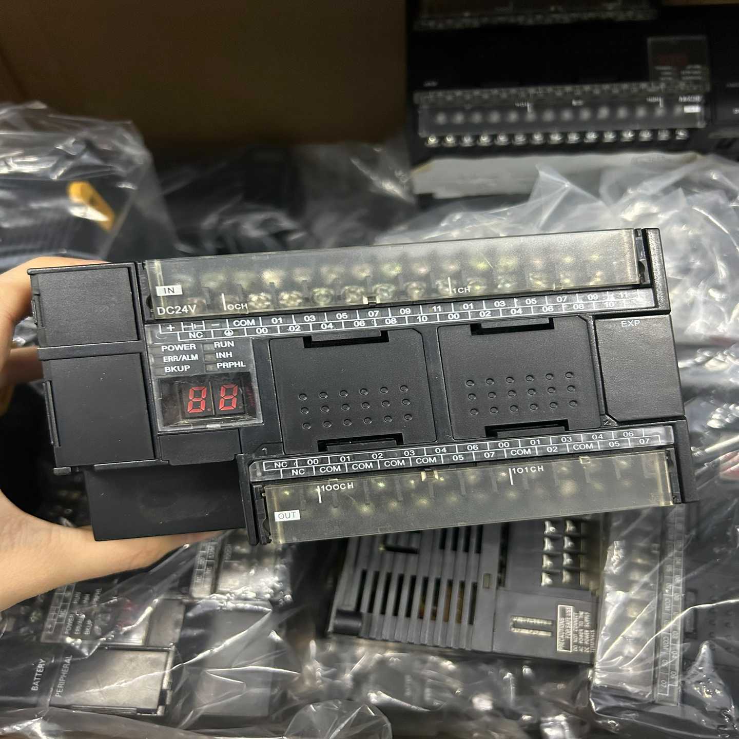 PLCCP1H-X40DT-D，正常，成色如询价