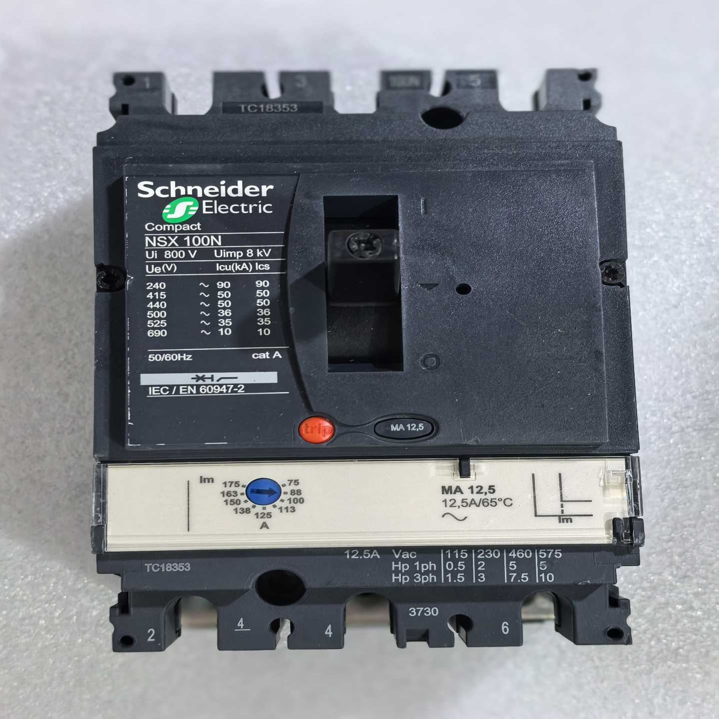 施耐德塑壳断路器，NSX100N3P12.5A，800V，--议价商品