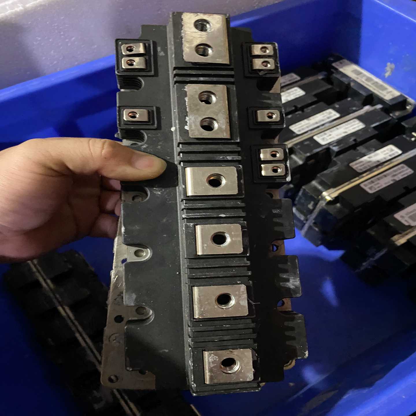 2MBI1800XXG170-50富士模块成色擦询价