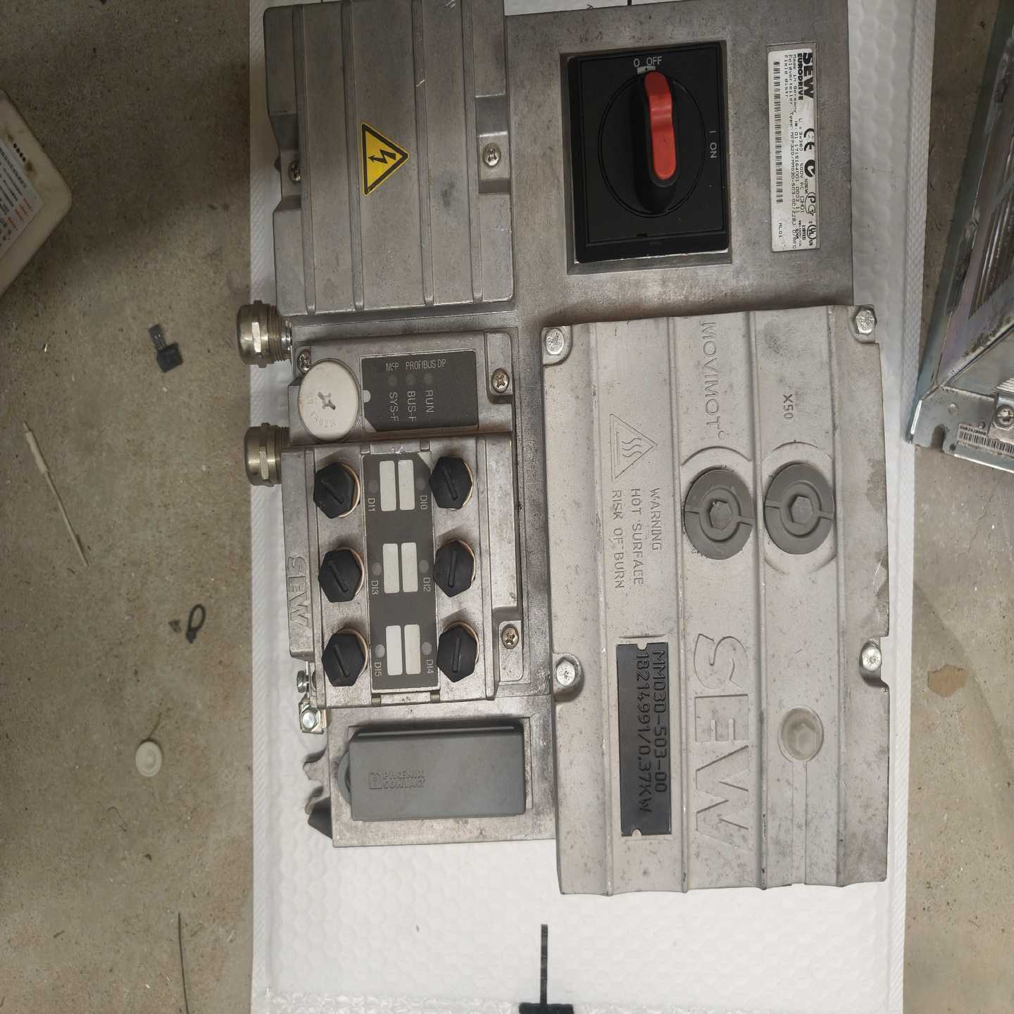 【星慕电子】sew赛威变频器MFP32D/MM03D-503-00/22