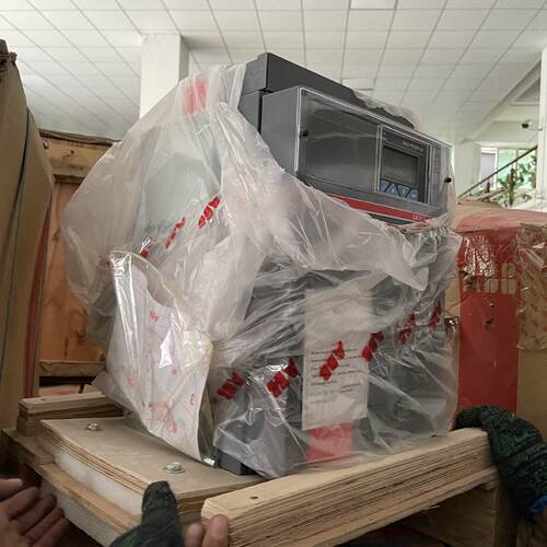 议价ABB空气断路器 框架断路器E2N1000 R1000 PR122/P-LSI E3N320