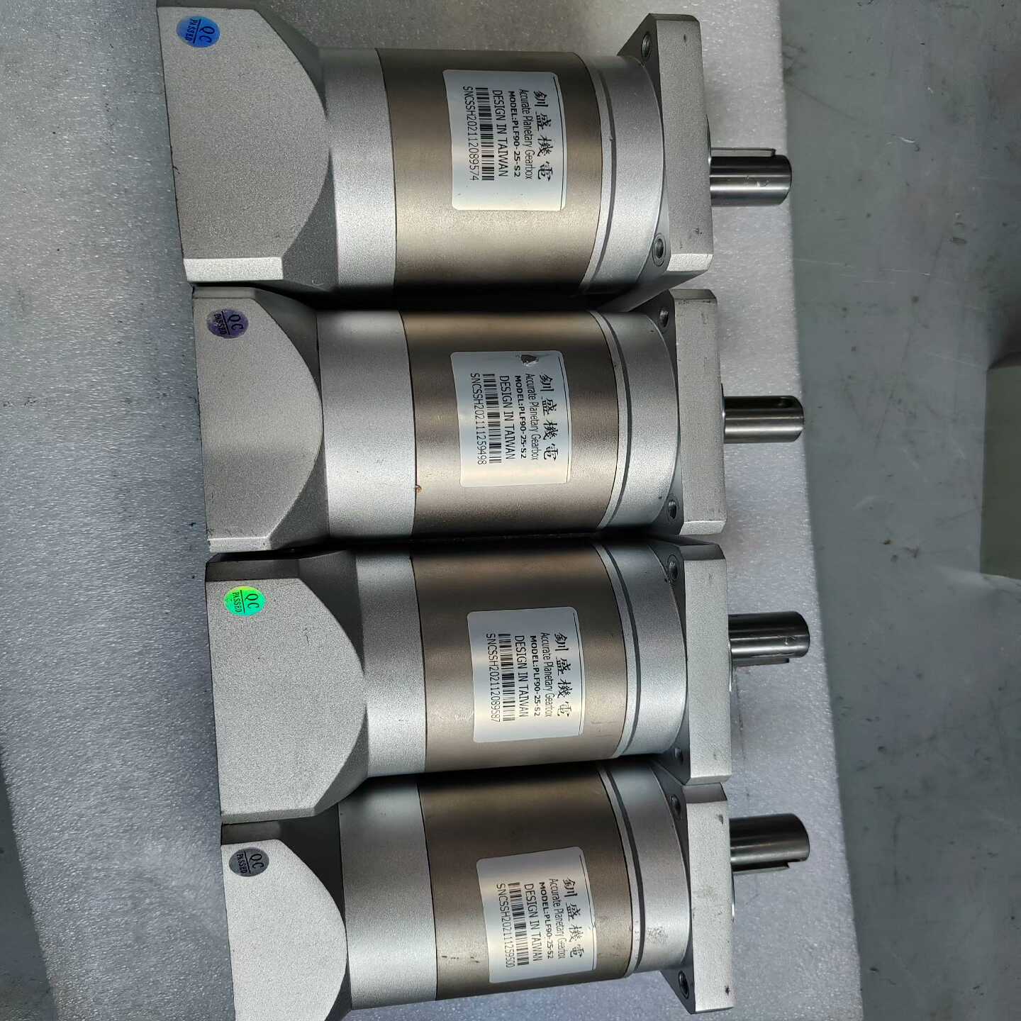 精密行星减速机，PLF90-25-S2，减速比1：25，二手-议价