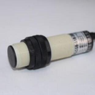 V53F1 3E1 3E2 V53F2质保一年 V5GY10 全新接近开关GY10