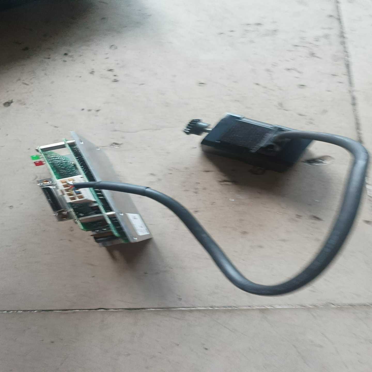 日本东方驱动器ASD18A-K十电机ASM46AK一套220--议价商品