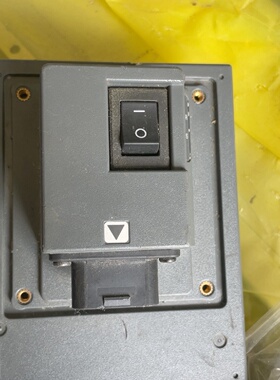 溢价-普洛菲斯转换器AGP3000HADPCOM01如图