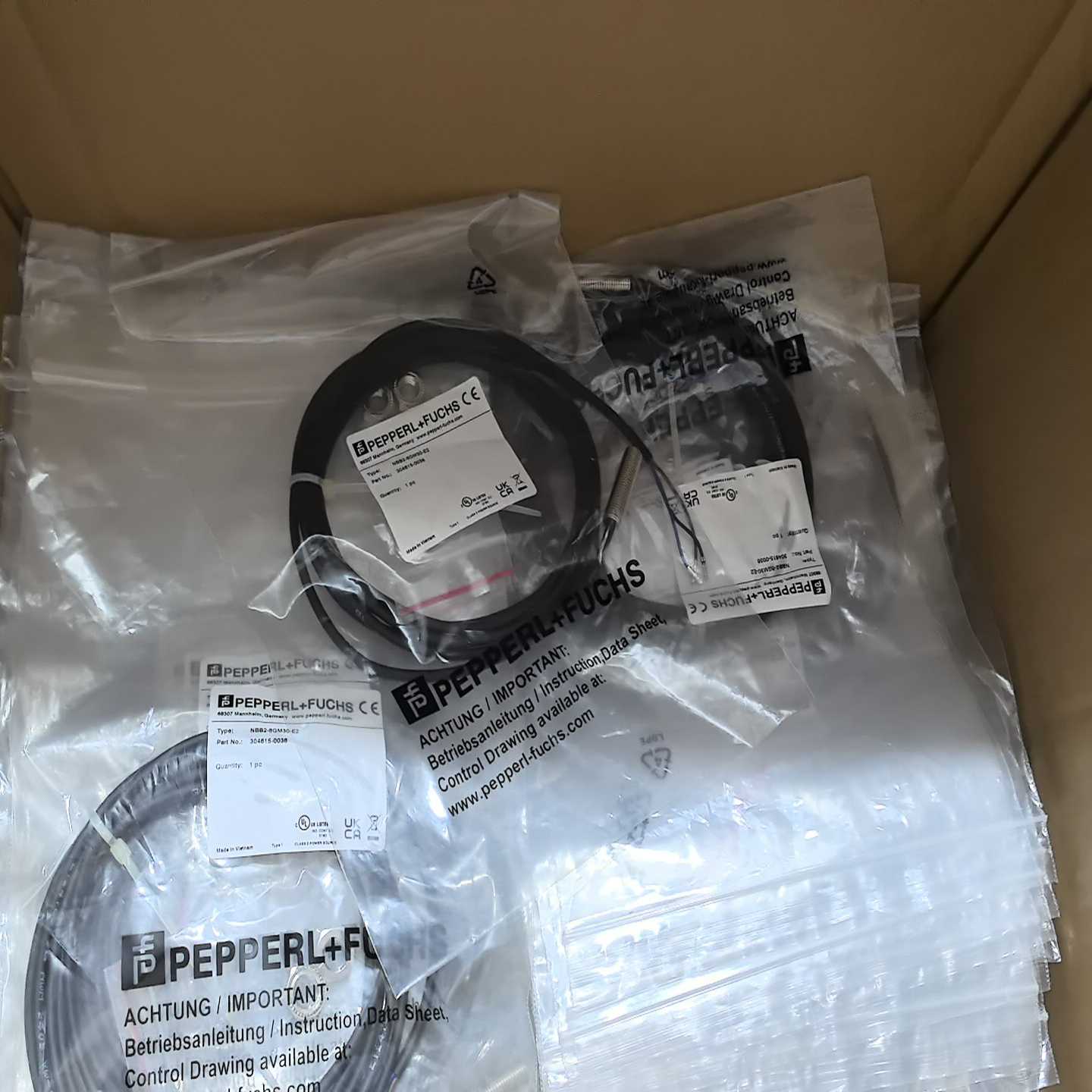 PF倍加福NBB2-8GM30-E2接近开关传感器询价