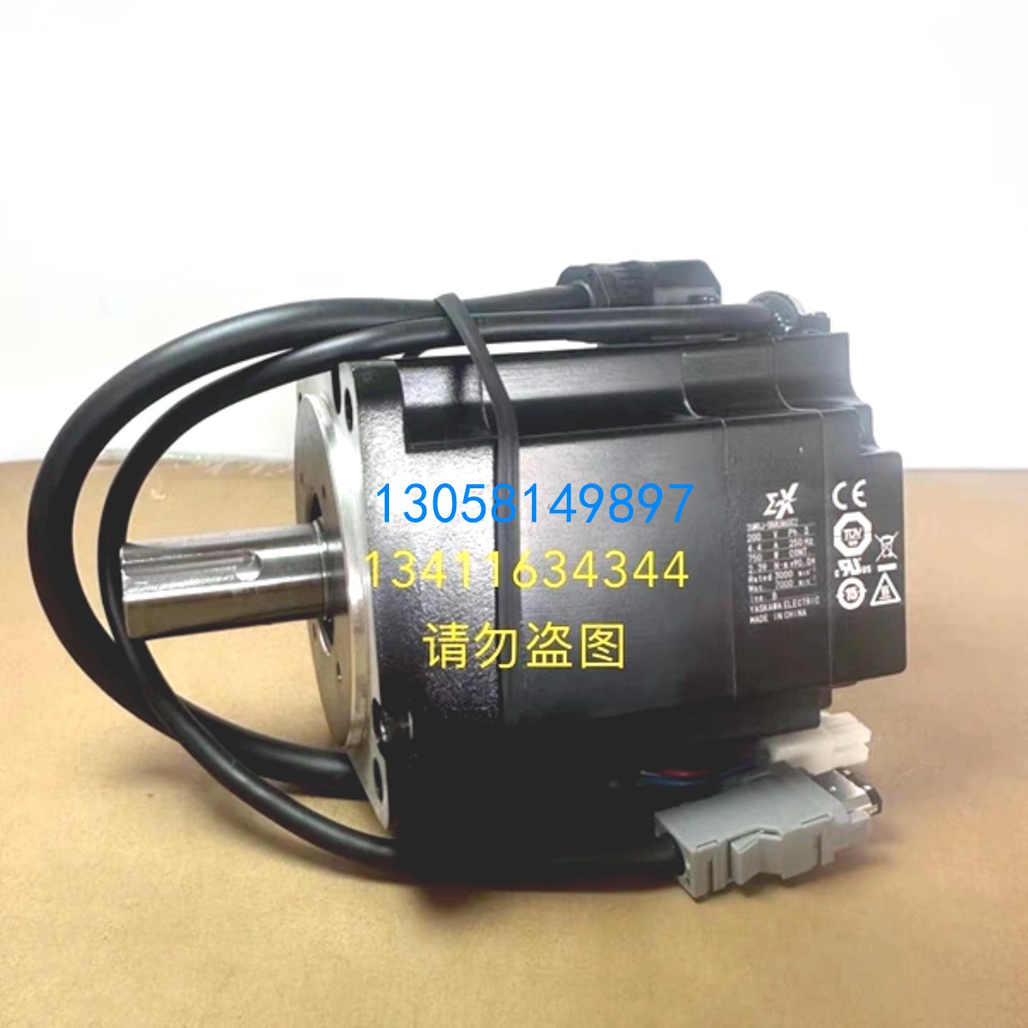 SGDXS-2R8/5R5A00A8002驱动器电机SGMXJ-02/04/08AUA6SC2