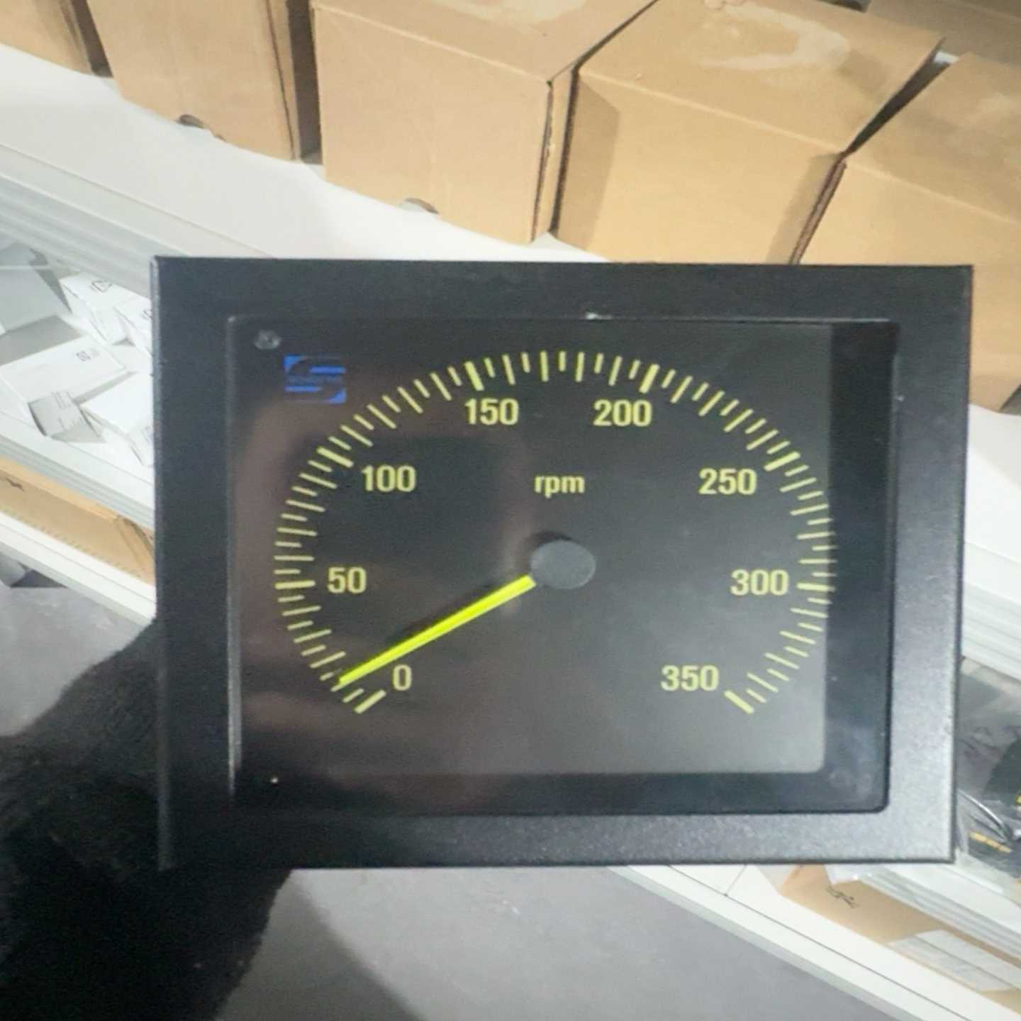 【请询价】HORN霍恩转速表型号EAD144x144 S5-40 0