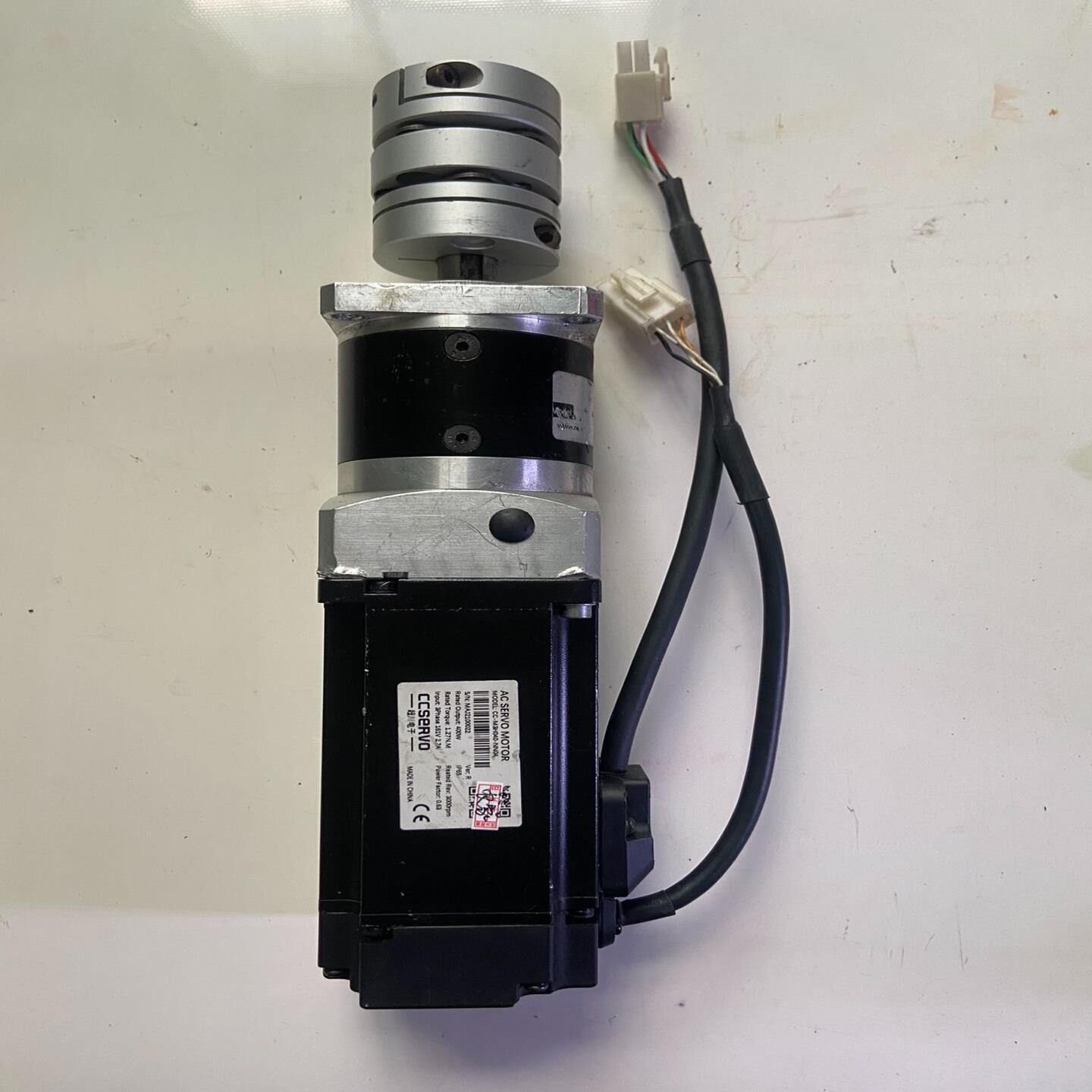 低出1台超川伺服电机减速机型号CC-M3H040-NN04；议价