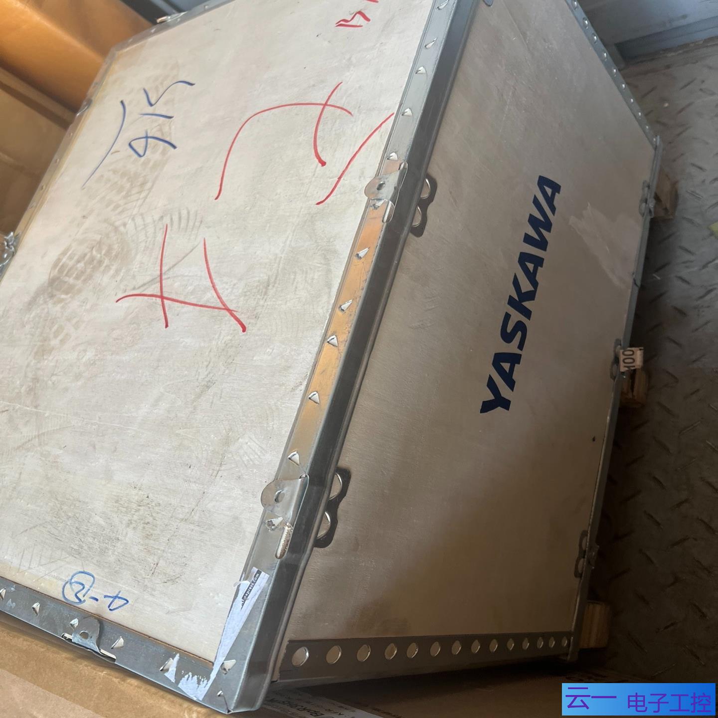 安川变频器CIMR-G5A25P5CIMR-G5A27P5；议价